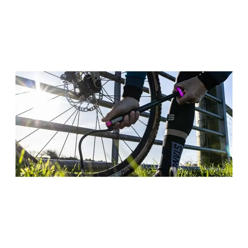 Mini Pompa Portatible Air Mach Carbon 130 PSI #6