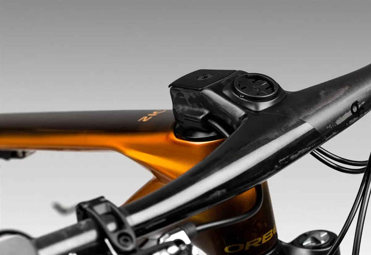 Orbea Oiz in Action Downhill