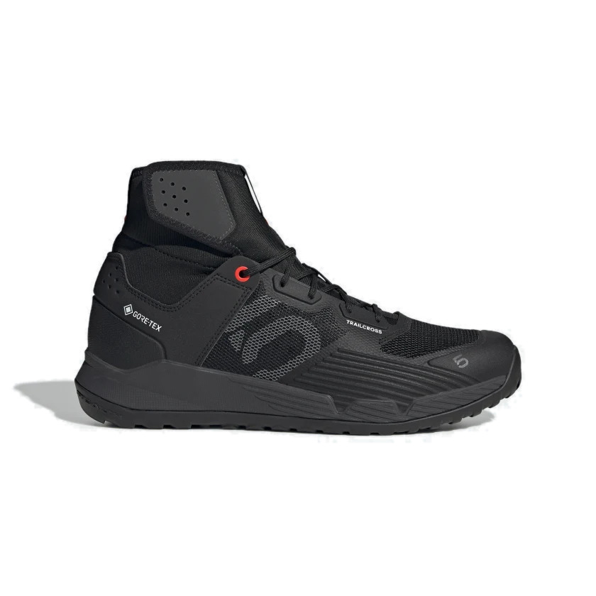 Flat Shoes Trailcross GORE-TEX Black Size 38,5