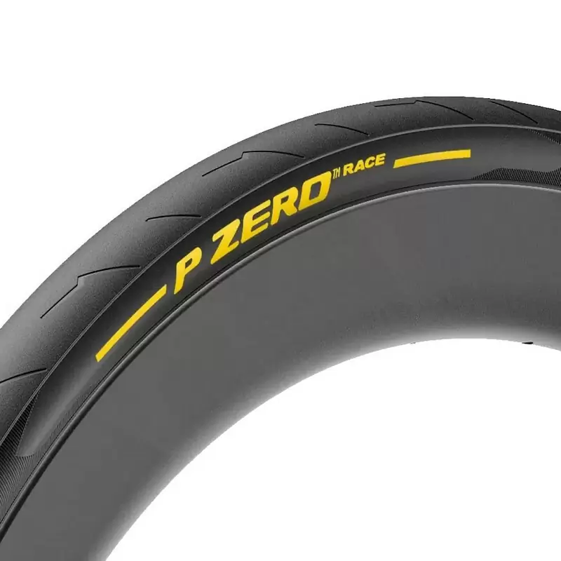PZERO Race Folding Tire Made In Italy Yellow 700x28 - image